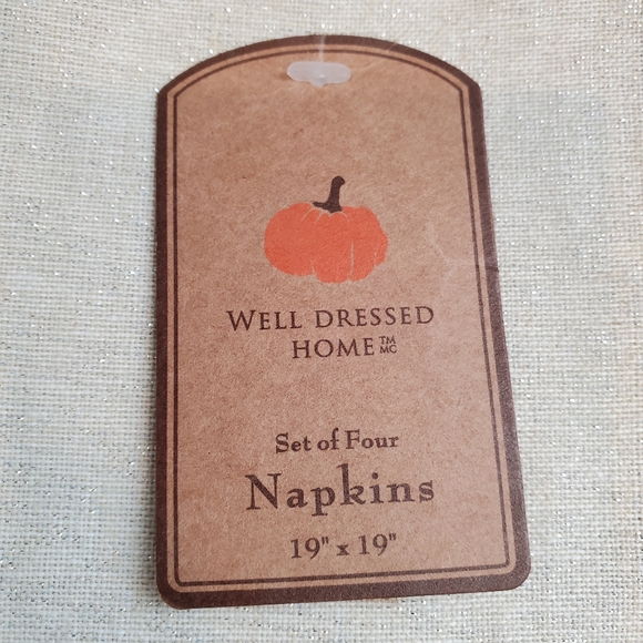 Set of 4 Well Dressed Home Embroidered Cloth Napkins - Picture 3 of 3